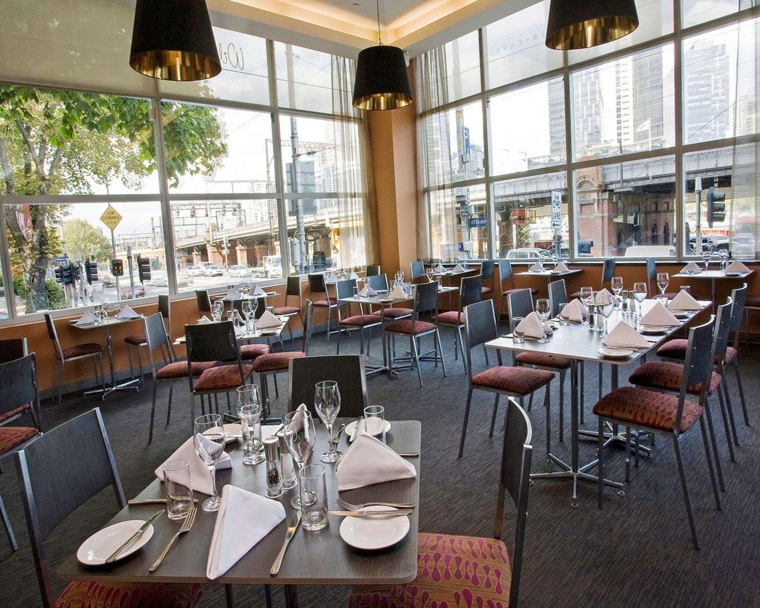 Clarion Suites Gateway Melbourne Exterior foto