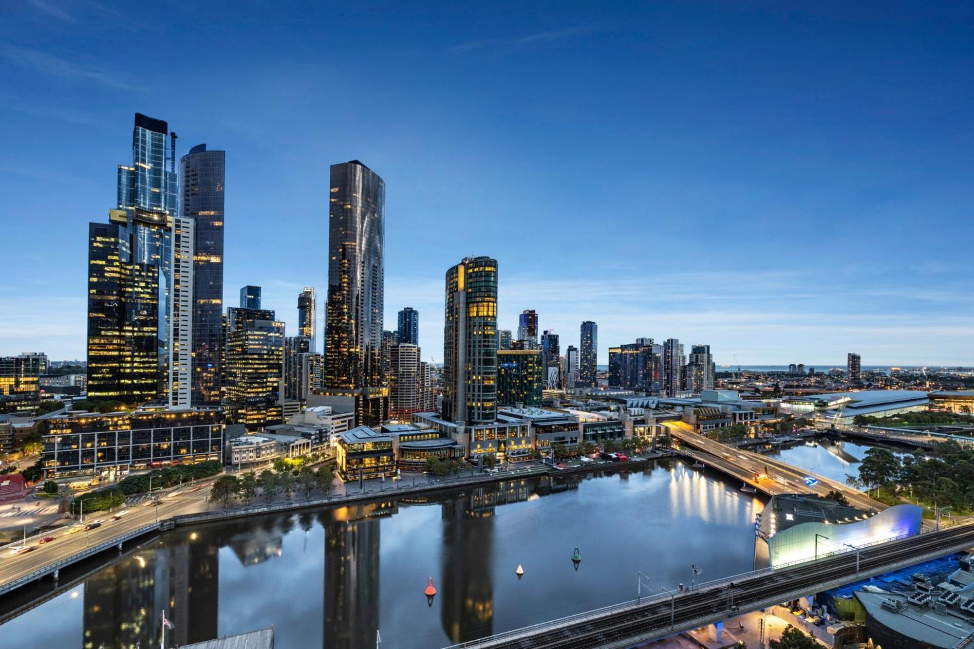 Clarion Suites Gateway Melbourne Exterior foto